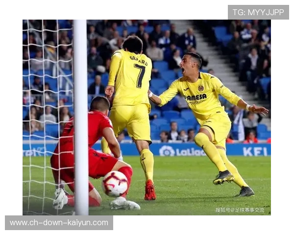 比利亚雷亚尔主场不败金身告破，欧冠资格希望犹存