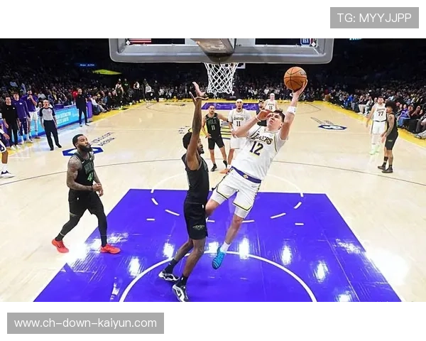 湖人防守效率联盟垫底，交易市场瞄准侧翼补强